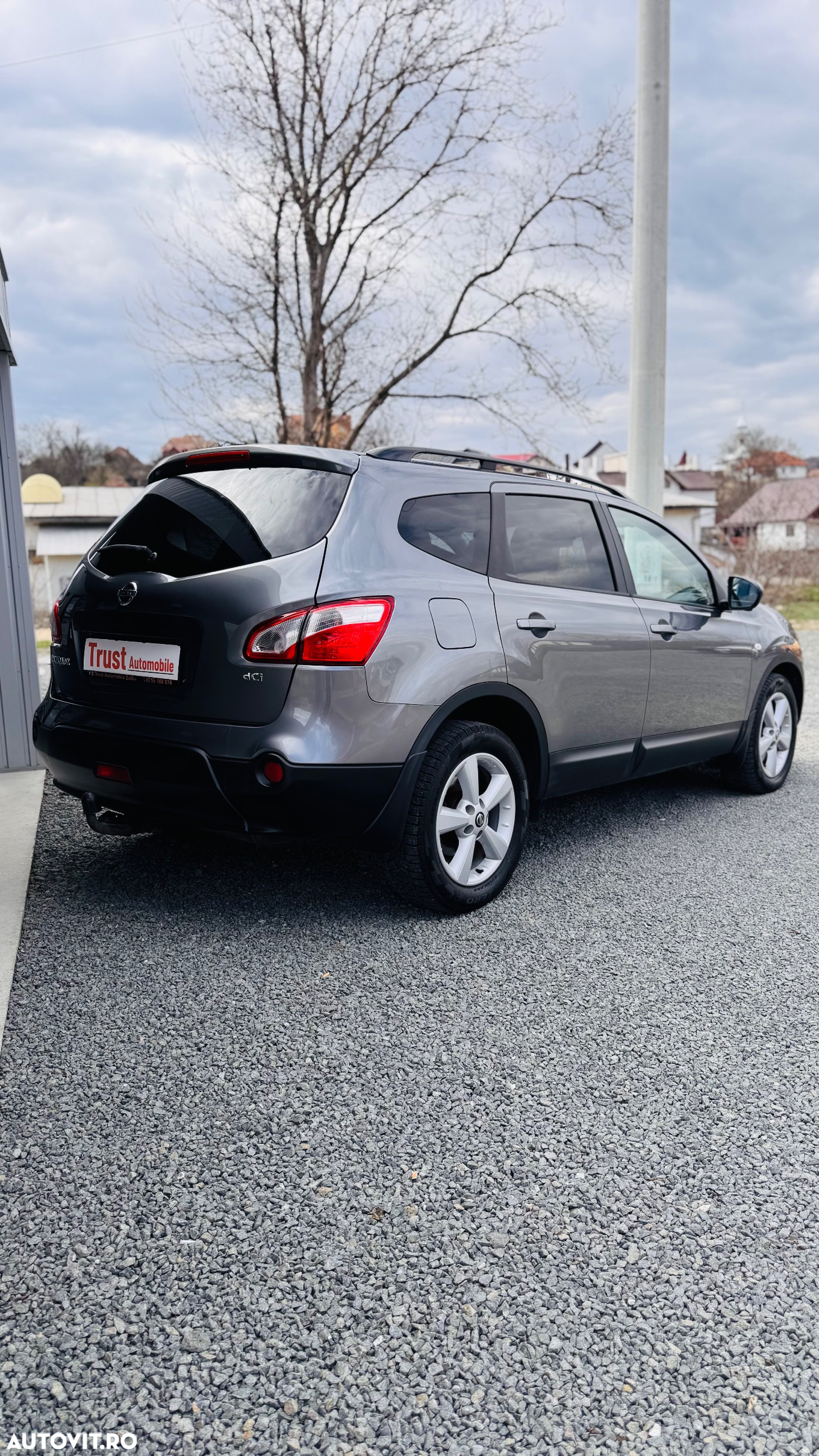 Nissan Qashqai+2 +2 1.6 dCi Stop&Start "All Mode 4x4-i" Tekna - 3