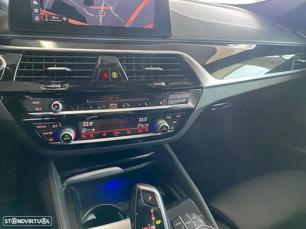 BMW M550d xDrive Touring Aut. - 39