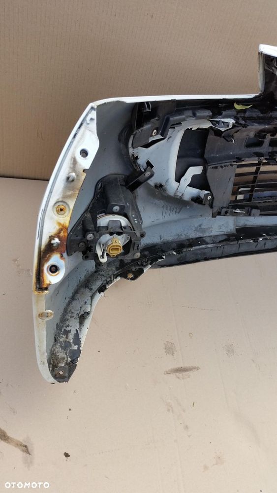 ZDERZAK PRZEDNI  PEUGEOT 206+ EWP  REMO - 13