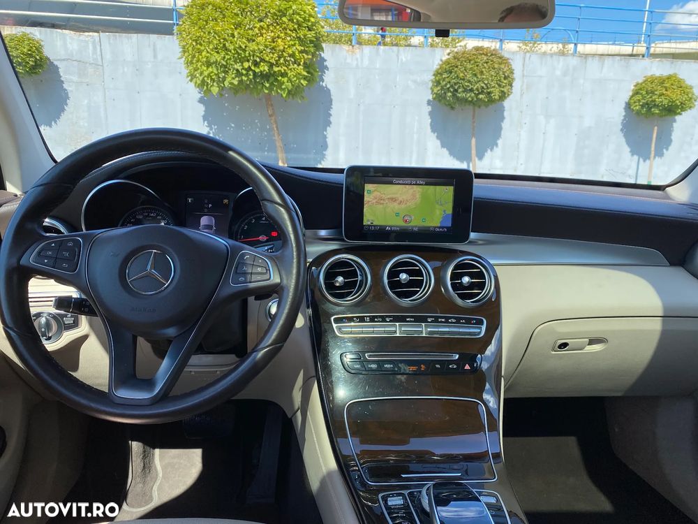 Mercedes-Benz GLC 250 4MATIC - 13