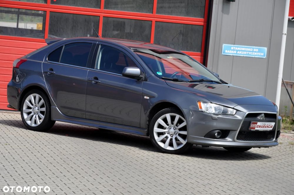 Mitsubishi Lancer 1.8 CVT Intense - 9