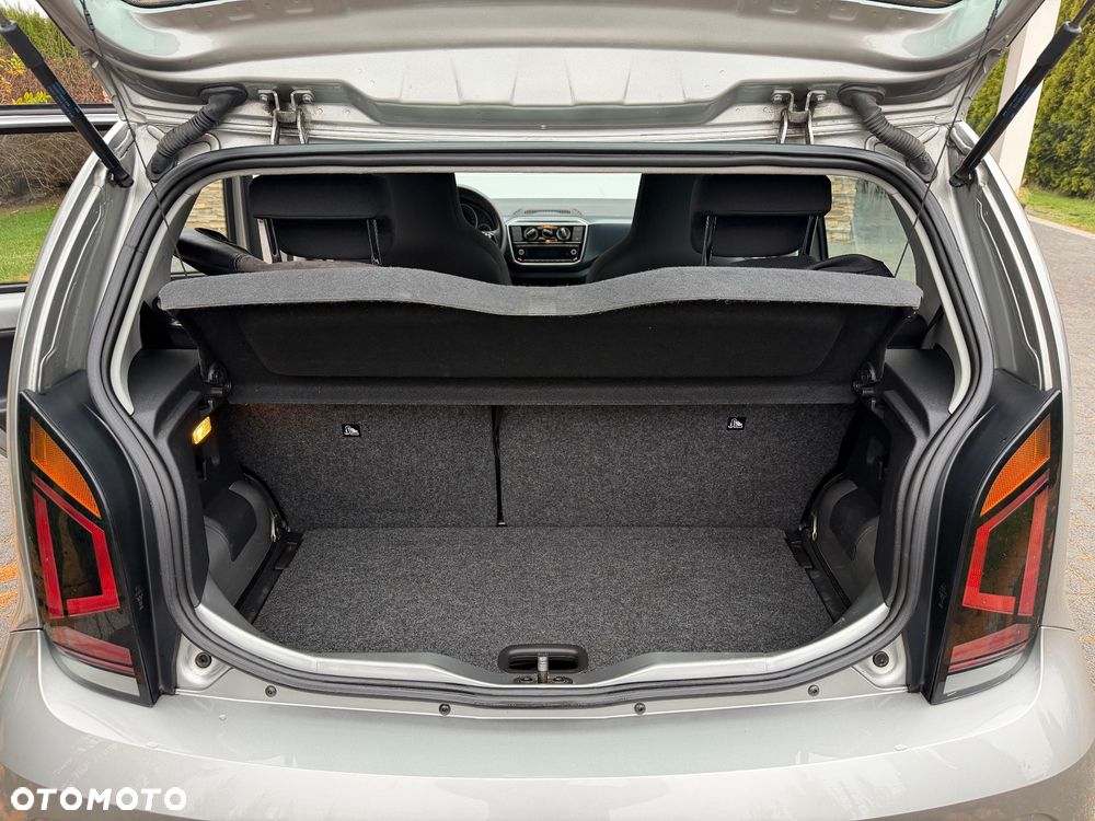 Volkswagen up! 1.0 move - 13