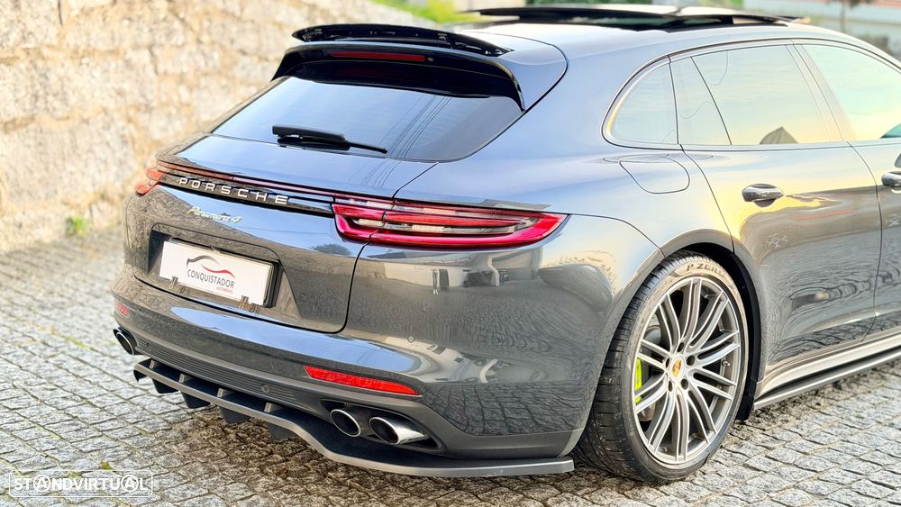 Porsche Panamera Sport Turismo 4 E-Hybrid - 27