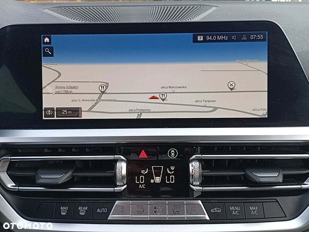 BMW Seria 3 318i - 17