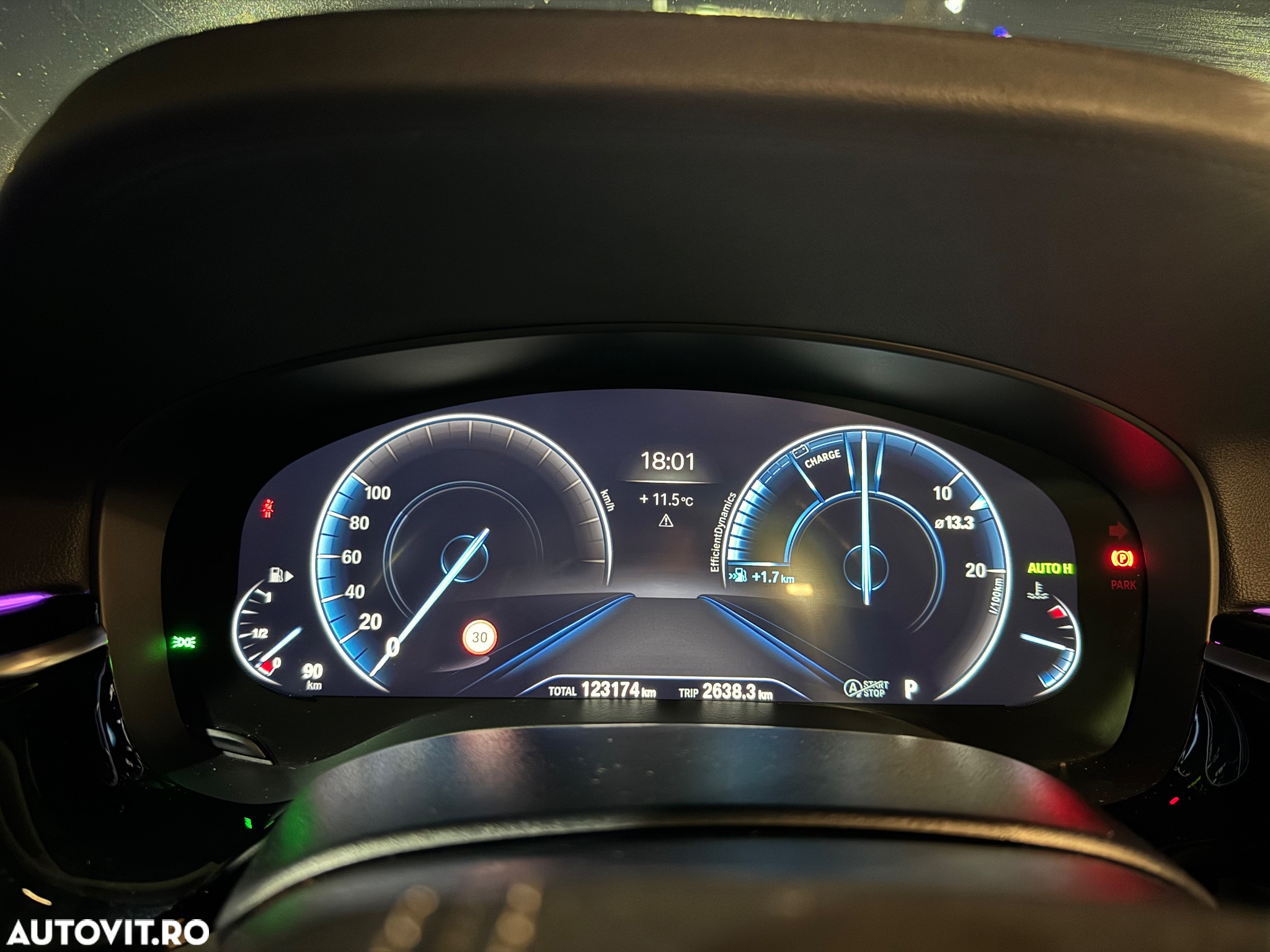 BMW Seria 5 530i xDrive AT - 20