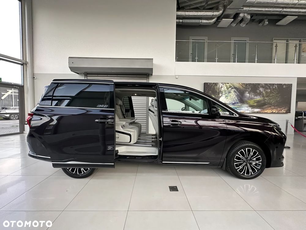 Forthing V-Tour U-Tour V9 / 1.5T HEV E-CVT - 5