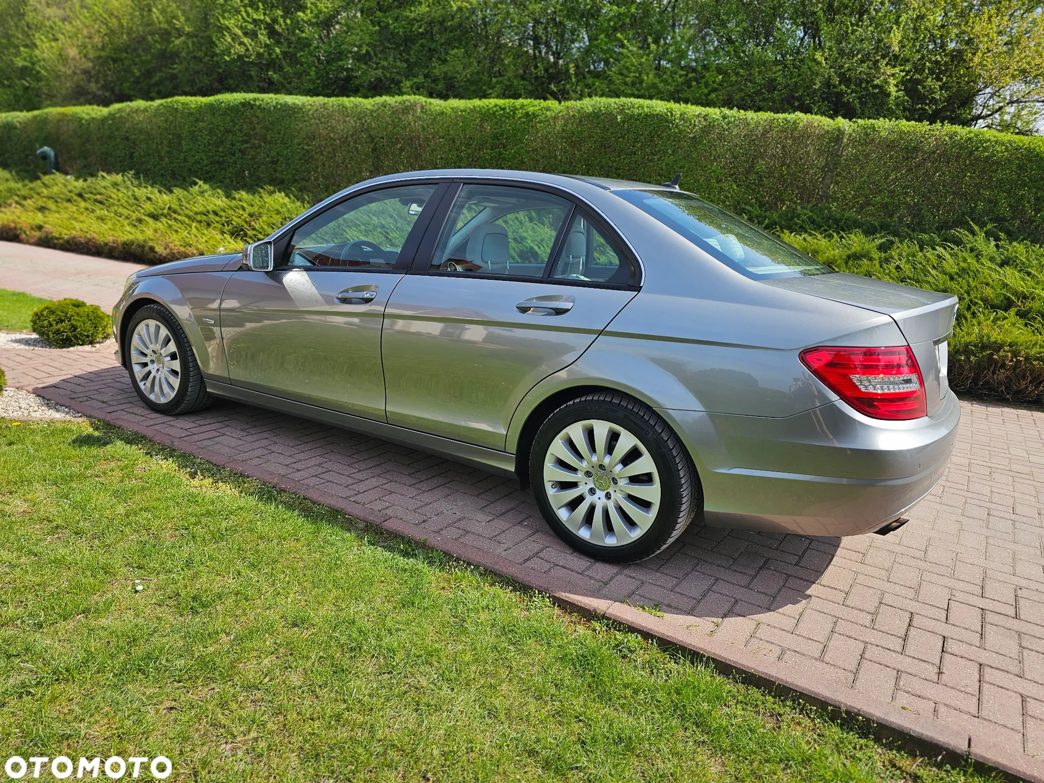 Mercedes-Benz Klasa C 180 BlueEFFICIENCY 7G-TRONIC Elegance - 3
