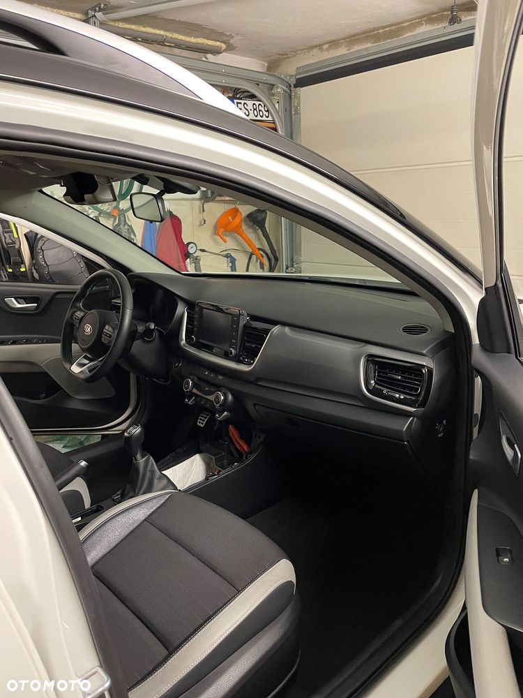 Kia Stonic - 9