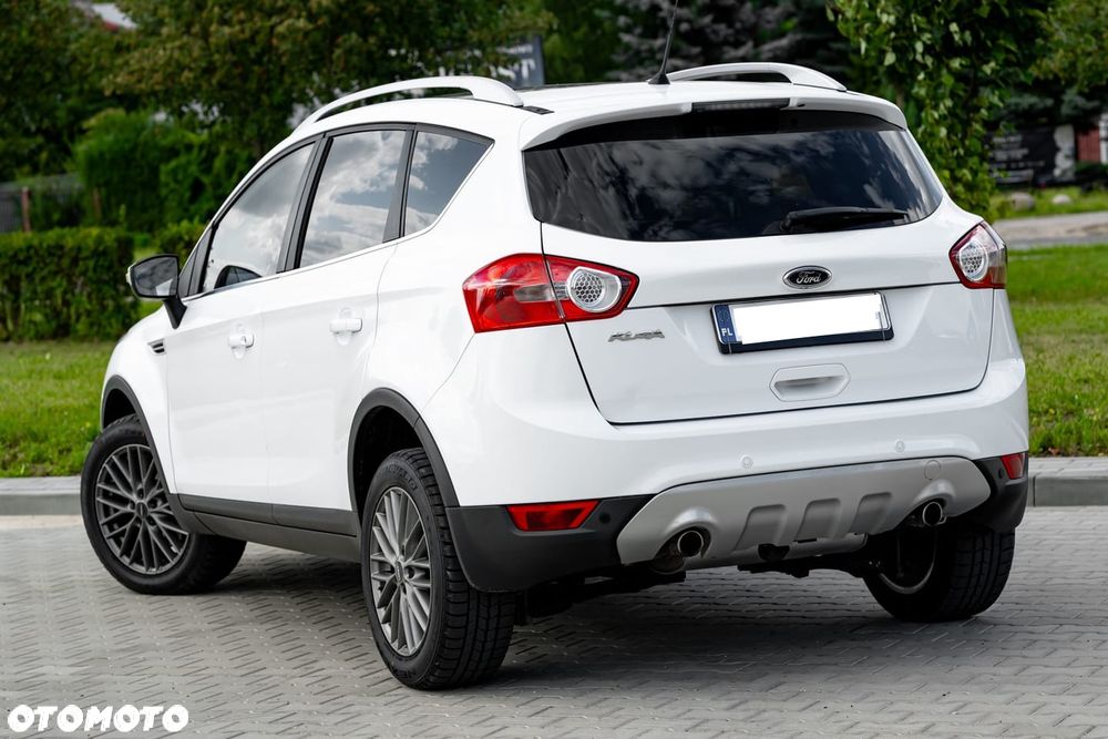Ford Kuga 2.5 4x4 Titanium - 8