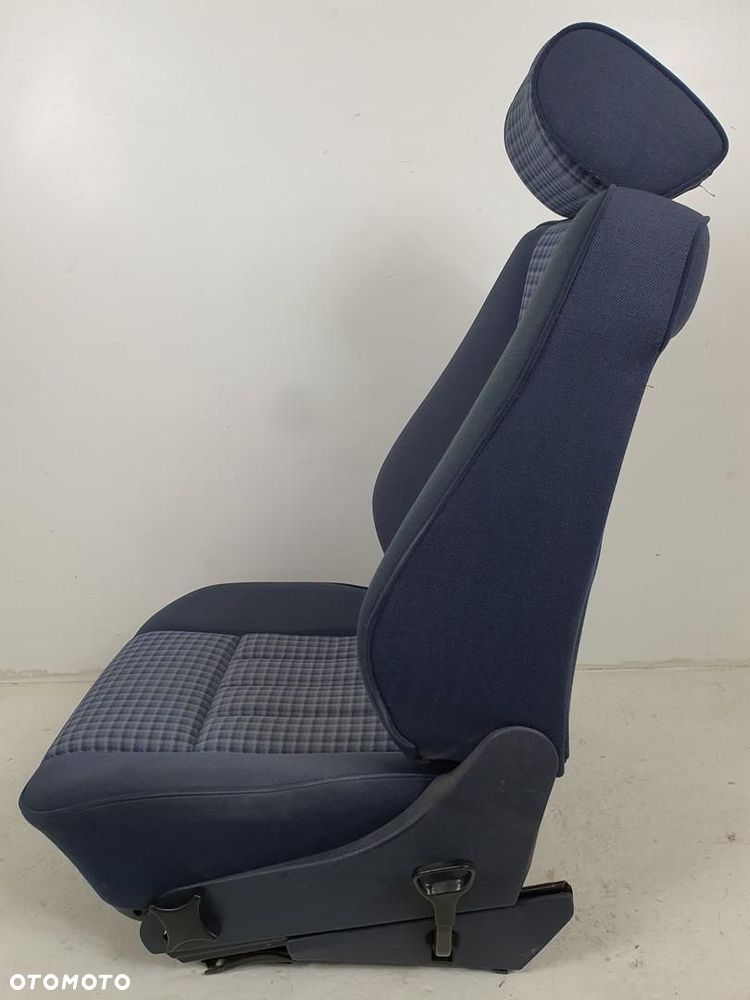 FOTEL KIEROWCY LEWY PRZÓD MERCEDES W124 EUROPA - 7