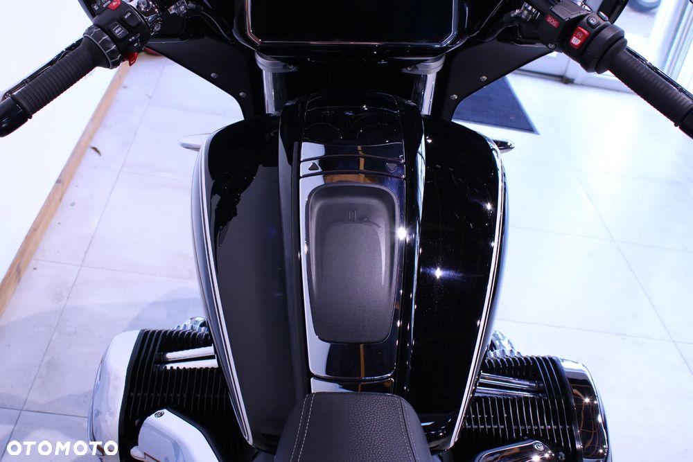BMW R - 16