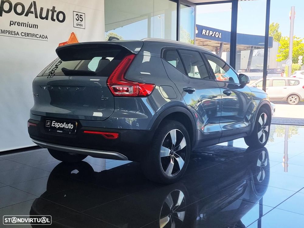Volvo XC 40 2.0 D3 Momentum Plus Geartronic - 3