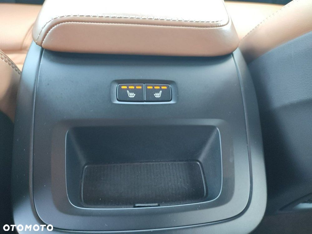 Volvo XC 60 T5 AWD Inscription - 9