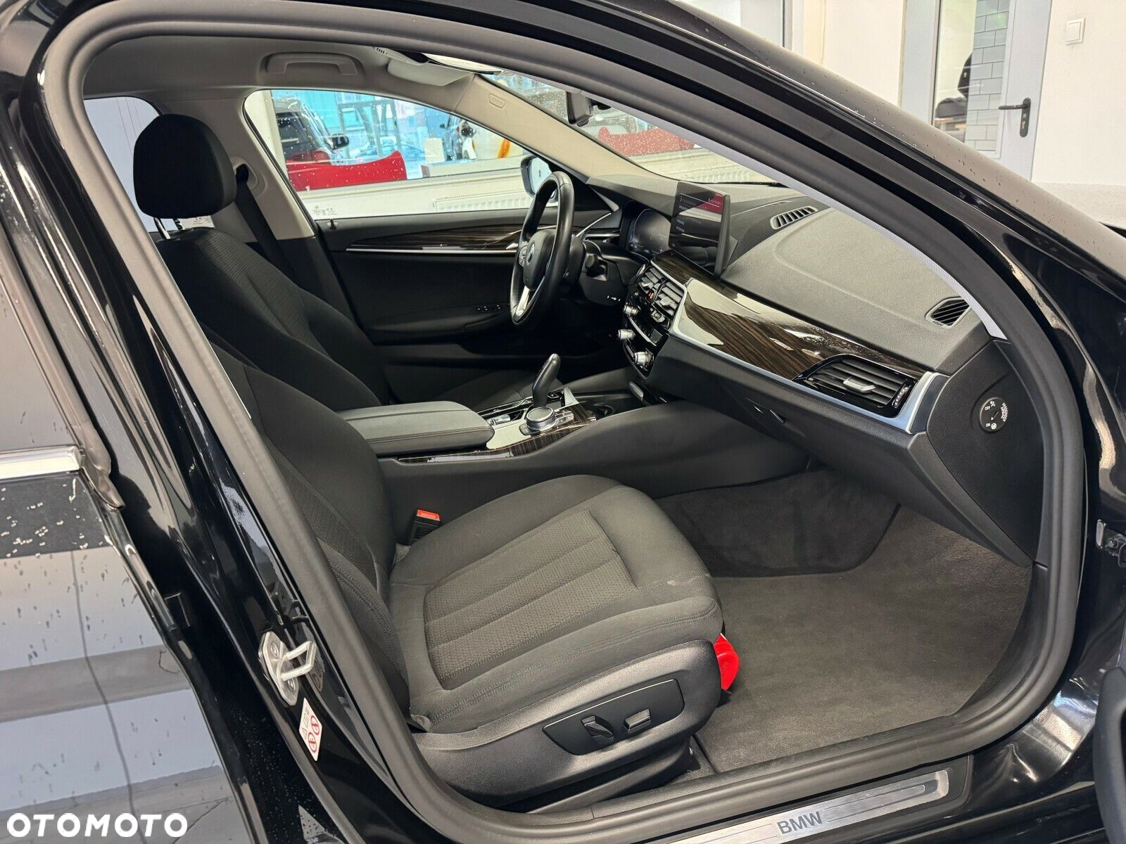 BMW Seria 5 - 13