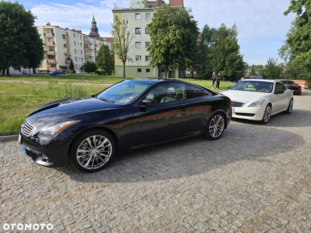 Infiniti Q60 Coupe S - 4