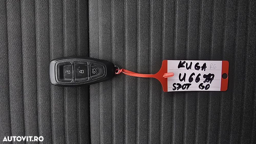 Ford Kuga - 21