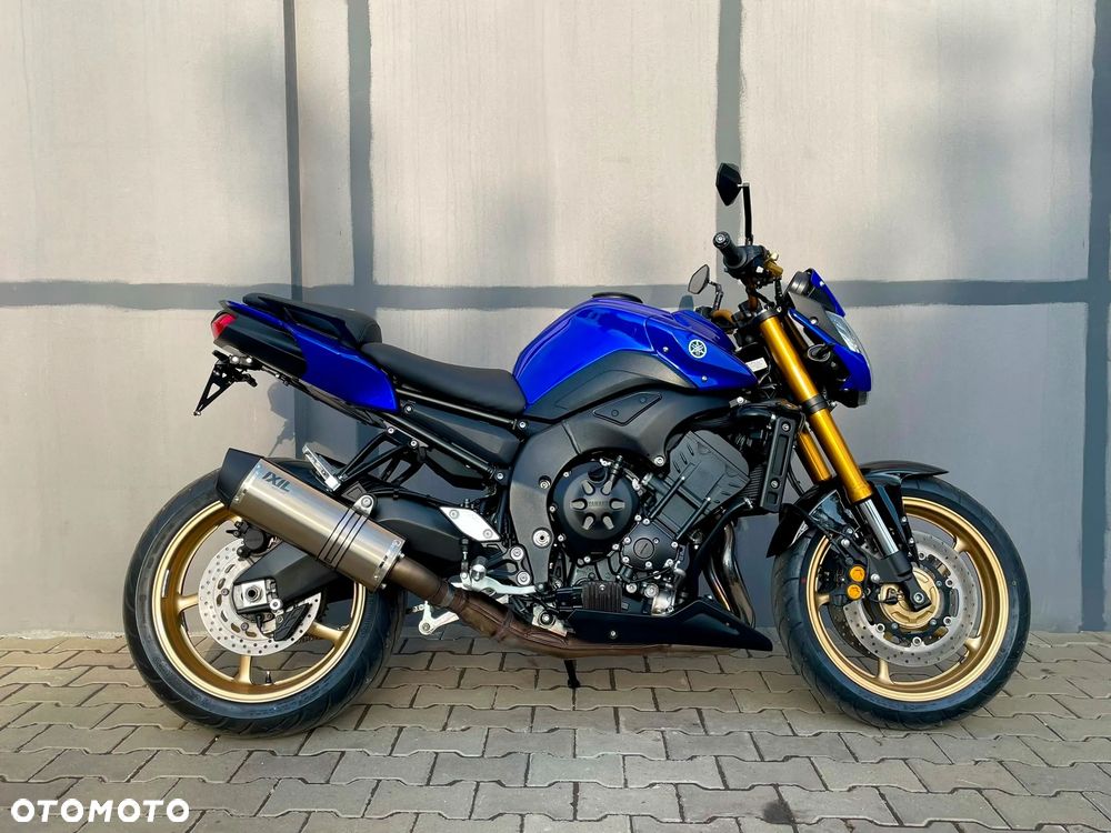 Yamaha FZ8 - 2