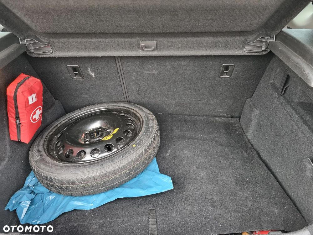 Opel Astra - 16