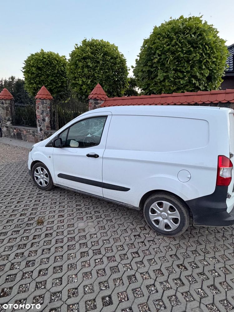 Ford Courier - 1