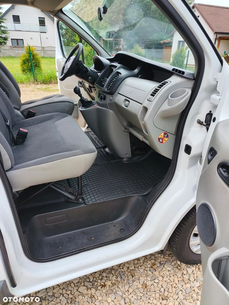 Opel Vivaro - 7
