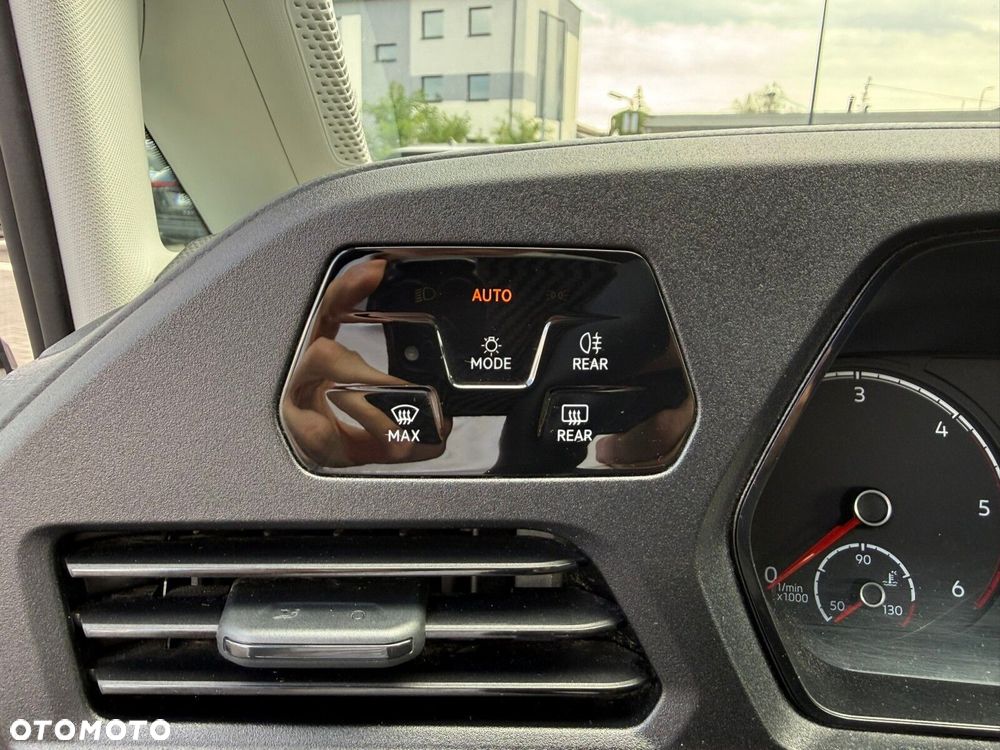 Volkswagen Caddy Cargo 2.0 TDI 75KM - 13