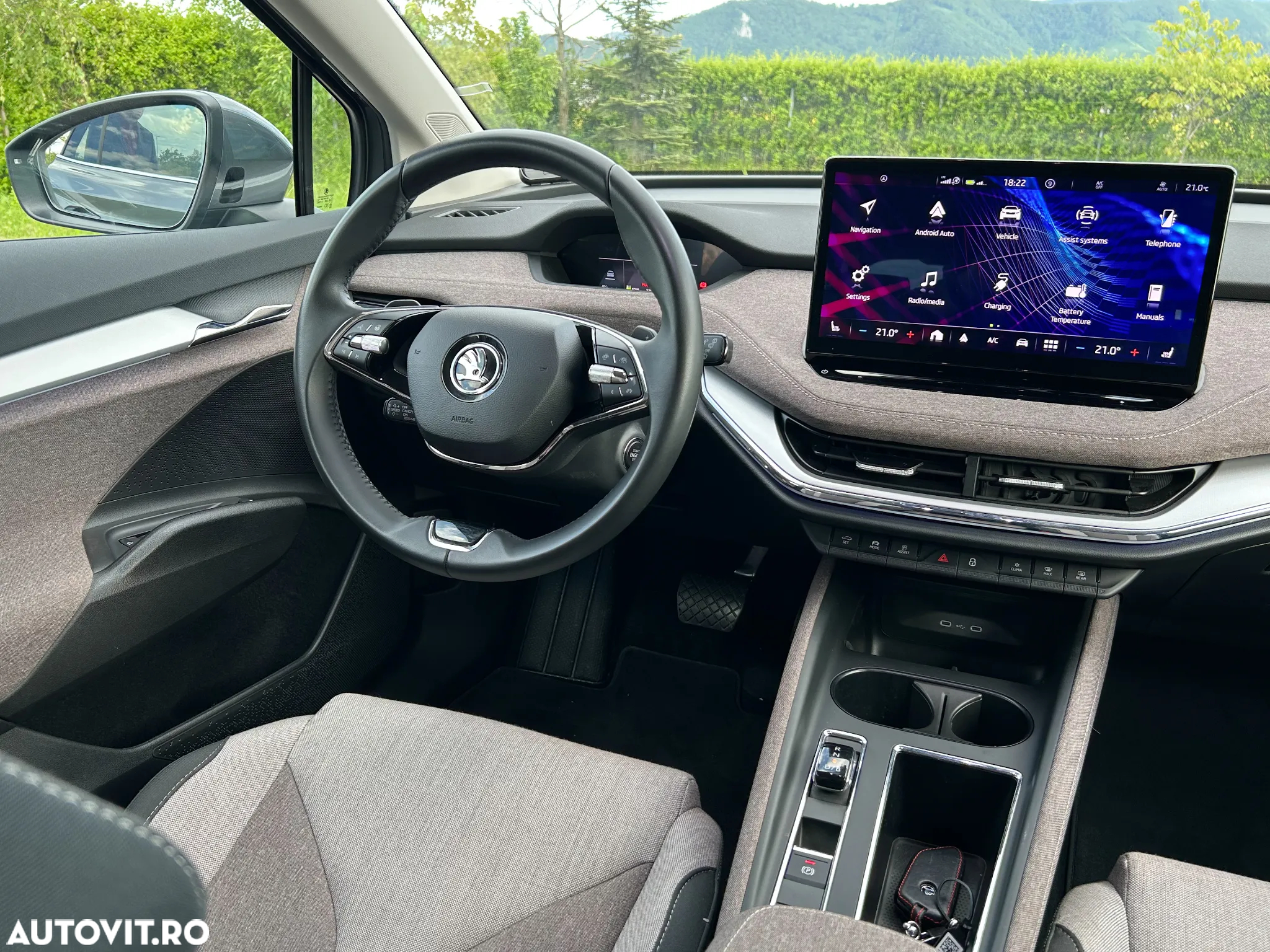 Skoda Enyaq iV Electric 80 - 19