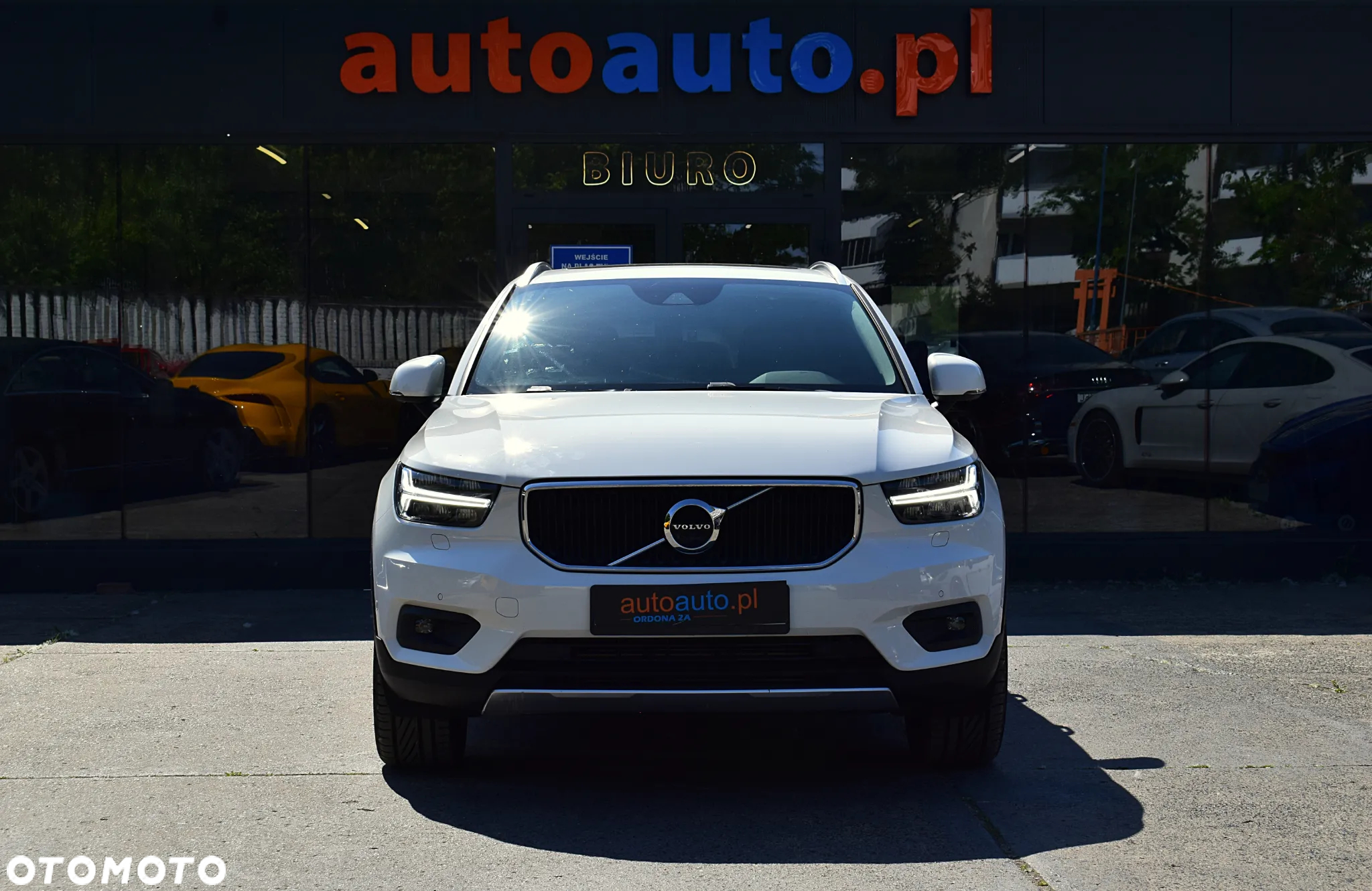 Volvo XC 40 T5 AWD Momentum Pro - 2