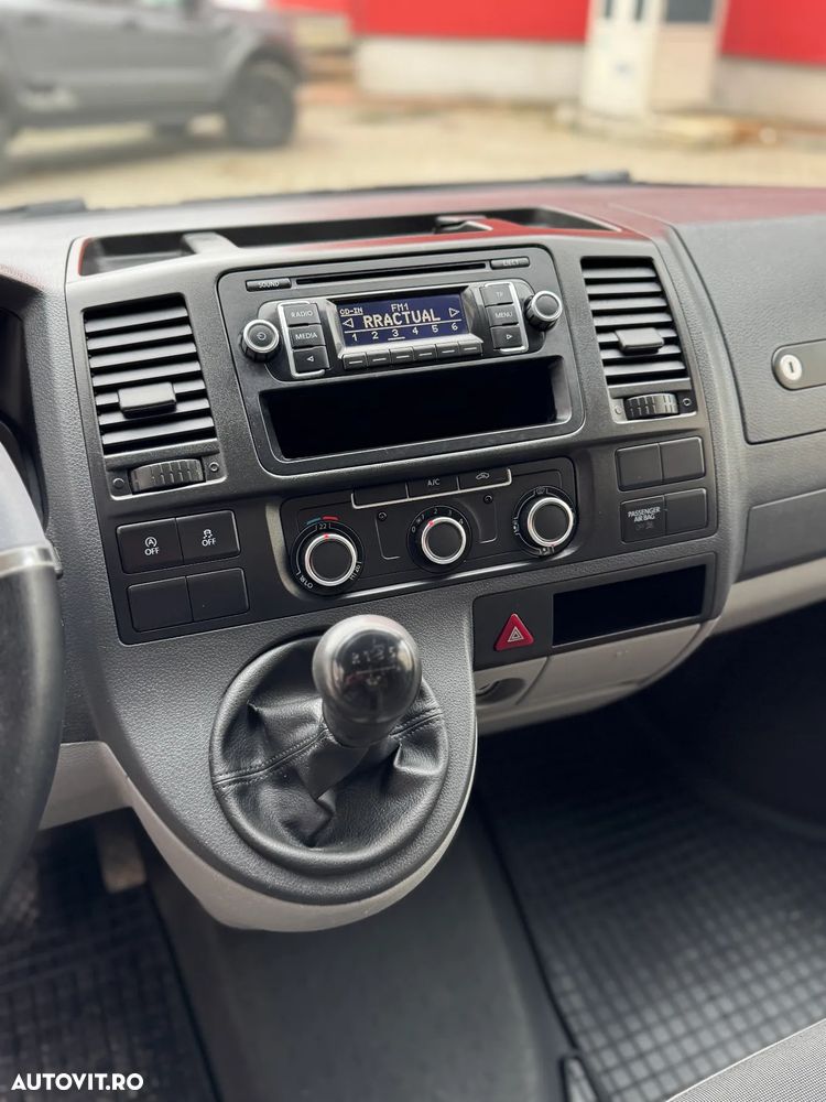 Volkswagen TRANSPORTER DOKA - 8