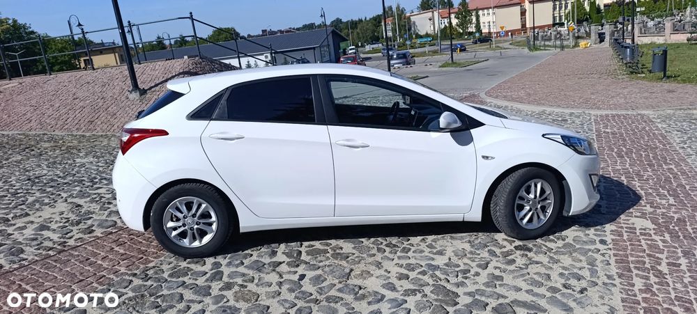 Hyundai i30 1.4 Classic + - 5