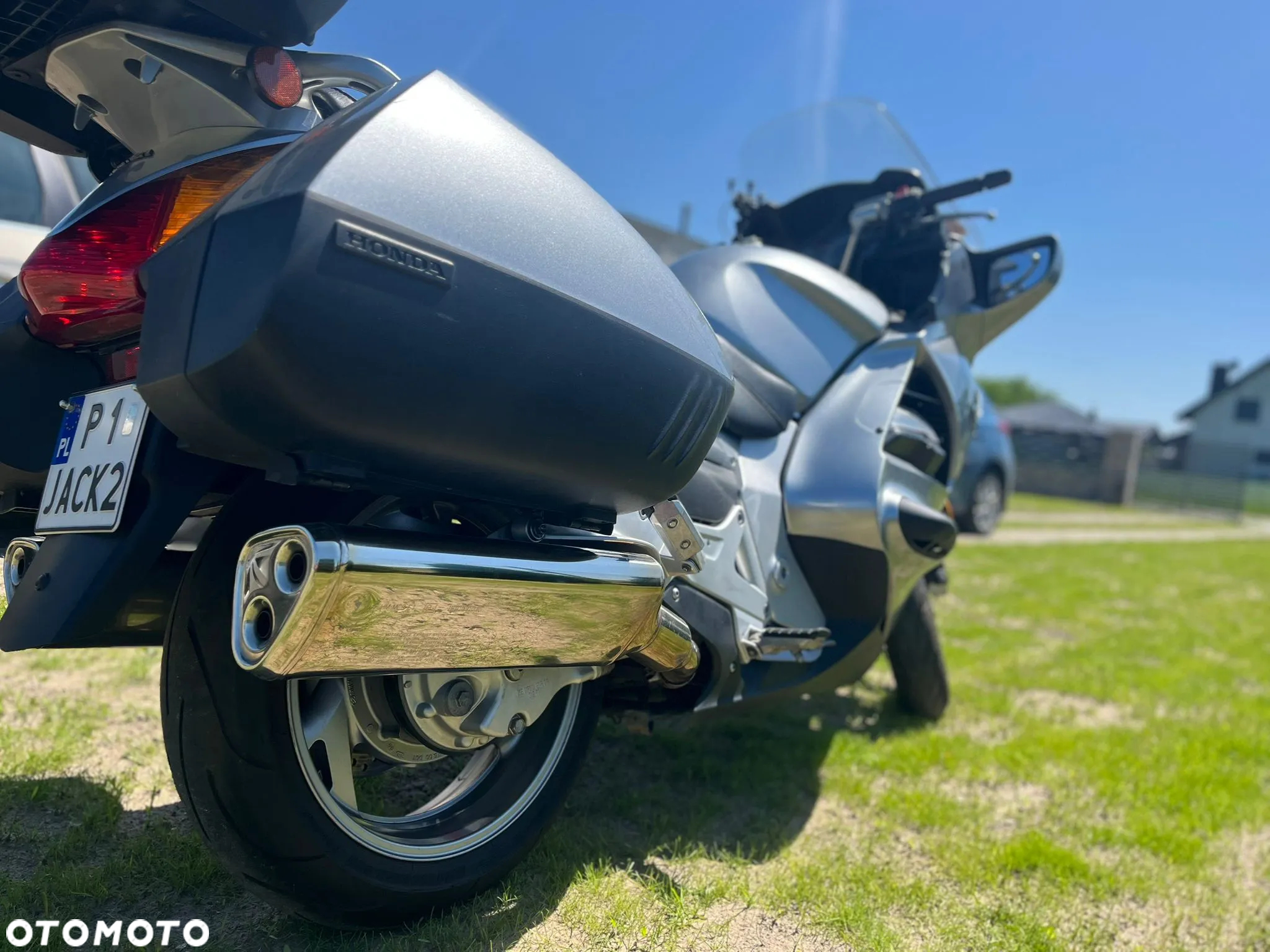 Honda ST - 8