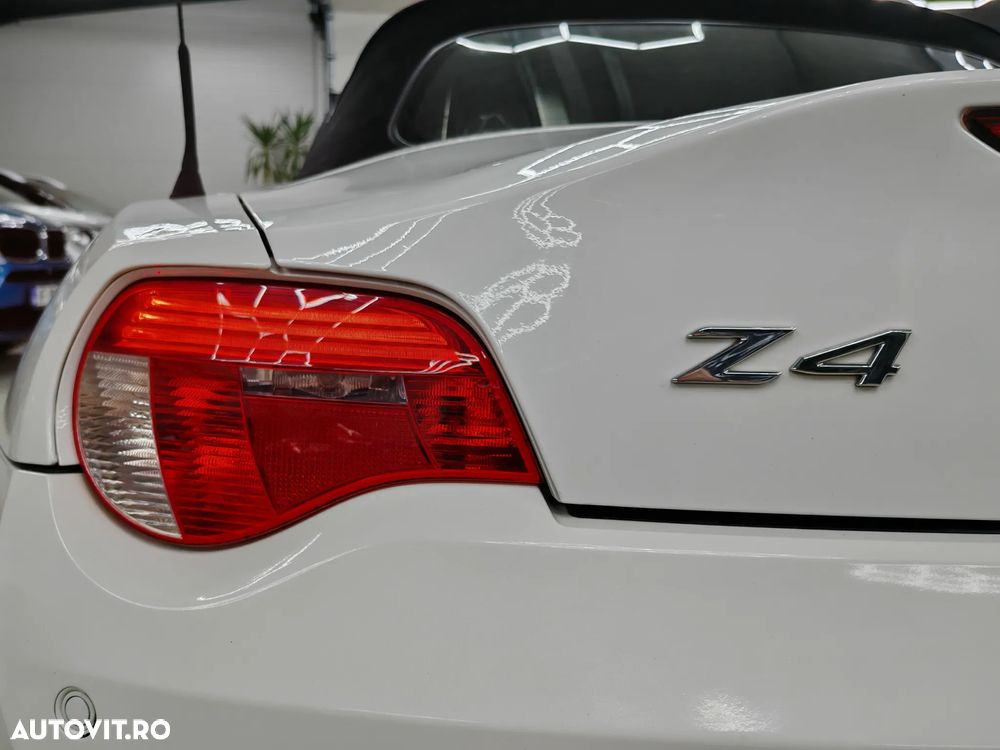 BMW Z4 2.5i - 35