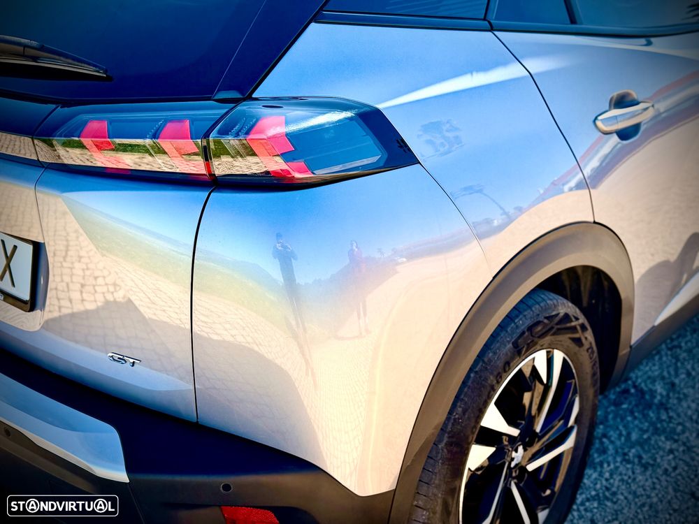 Peugeot e-2008 GT - 8