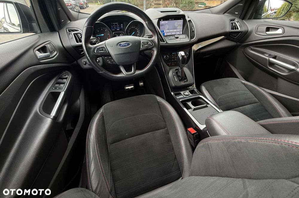 Ford Kuga 2.0 TDCi AWD ST-Line - 21