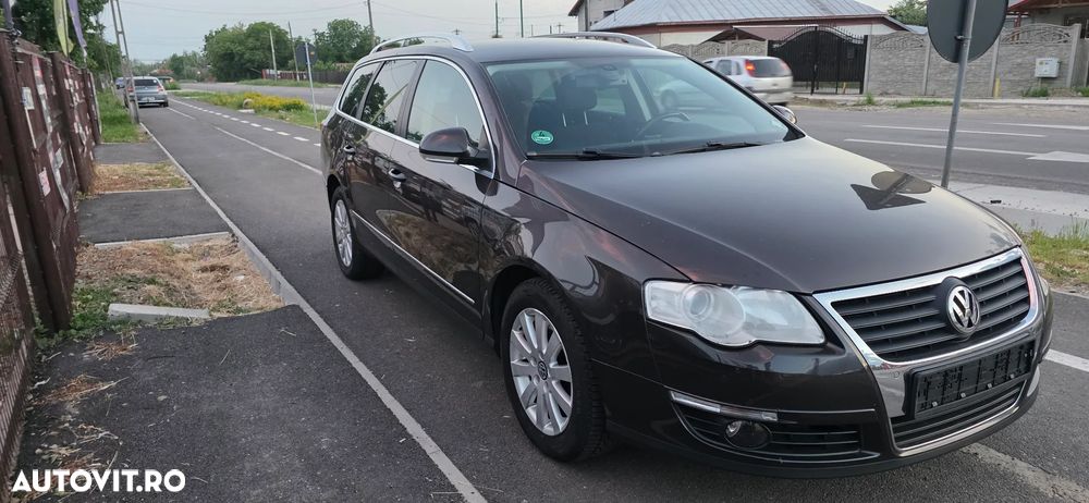 Volkswagen Passat 2.0 TDI DPF Highline - 26