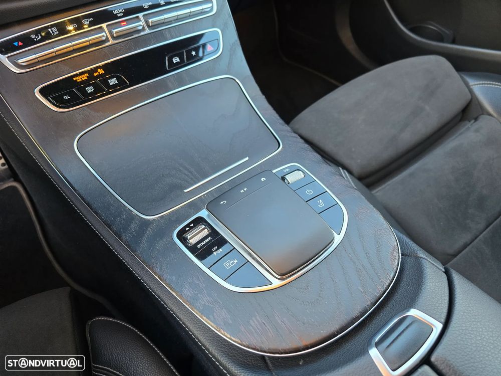 Mercedes-Benz E 300 de AMG Line - 33