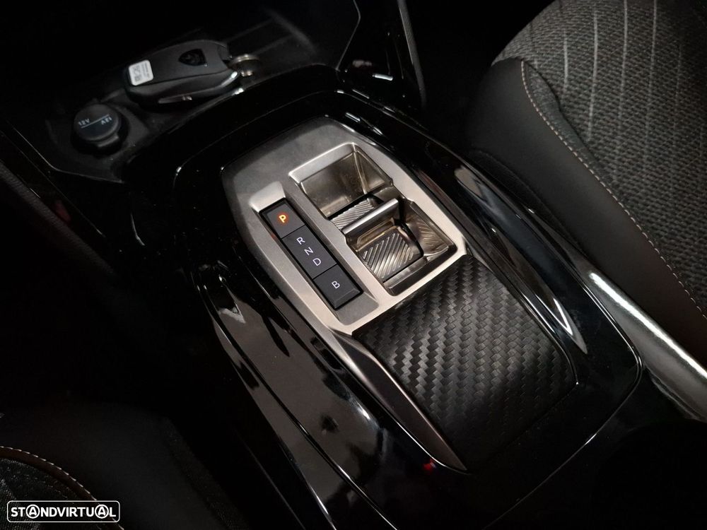 Peugeot e-208 51 kWh Allure - 18