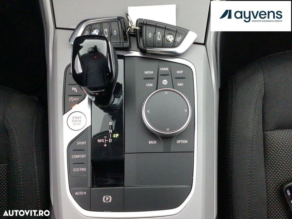 BMW Seria 3 320i AT - 15