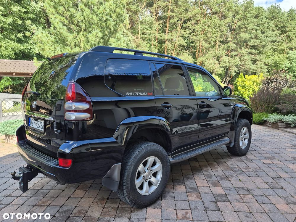 Toyota Land Cruiser - 5
