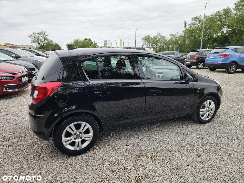 Opel Corsa 1.4 16V Satellite - 13