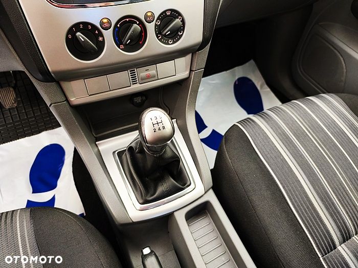 Ford Focus - 31