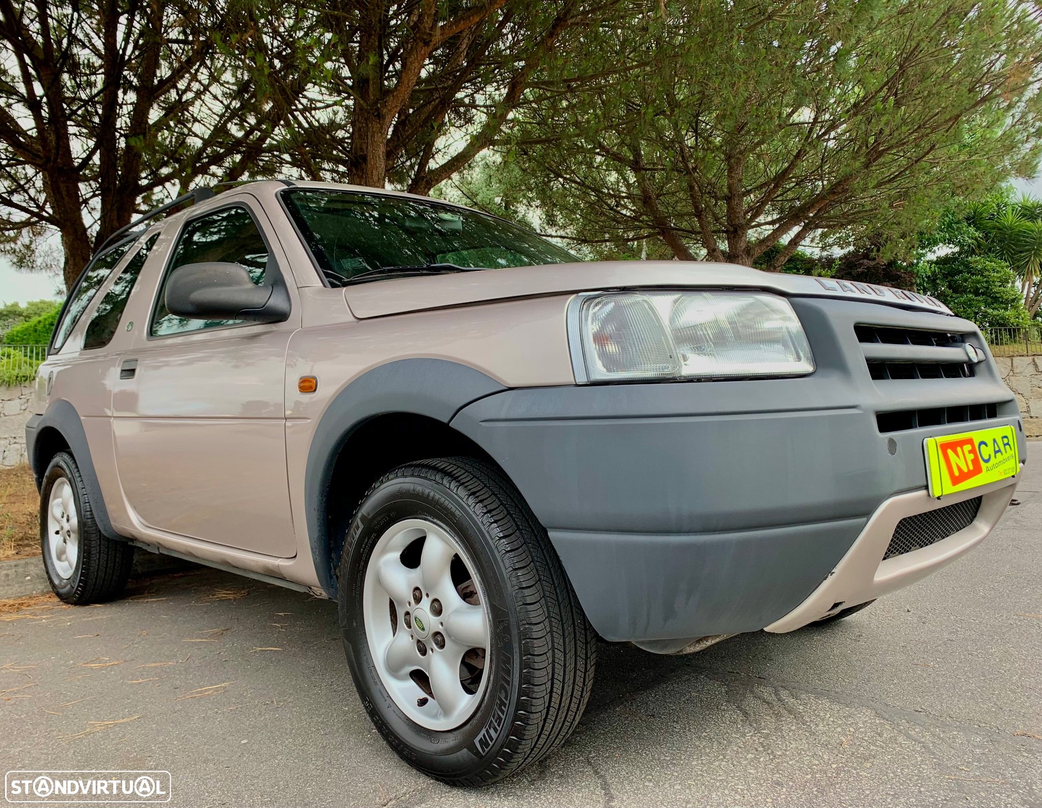 Land Rover Freelander 2.0 Td4 - 18