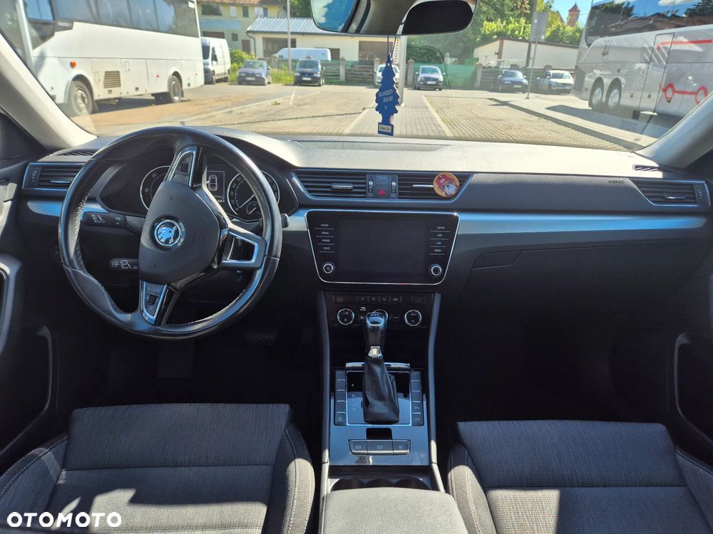 Skoda Superb 2.0 TDI Ambition DSG7 - 7