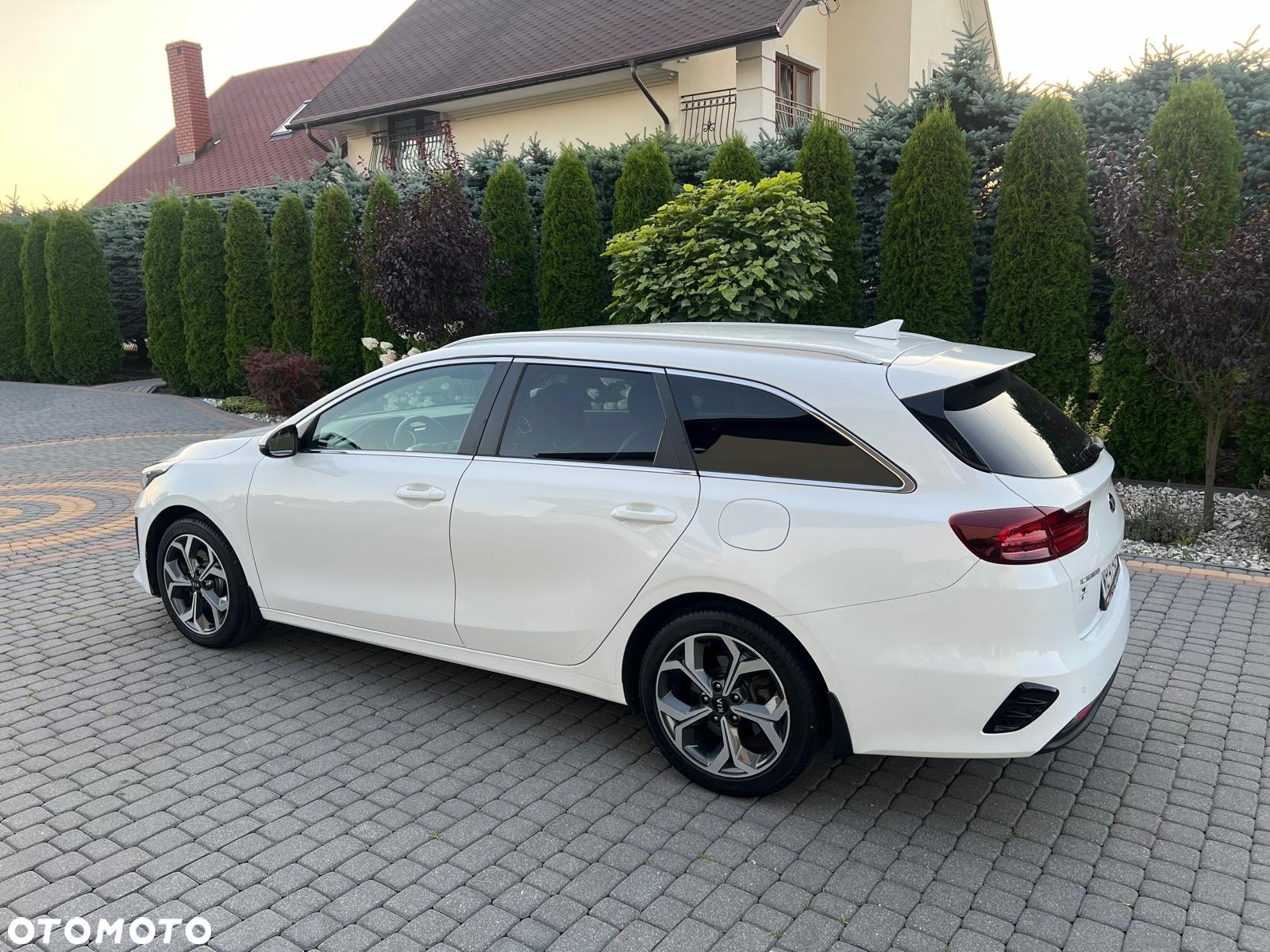 Kia Ceed 1.6 CRDi SCR L Business Line DCT - 10