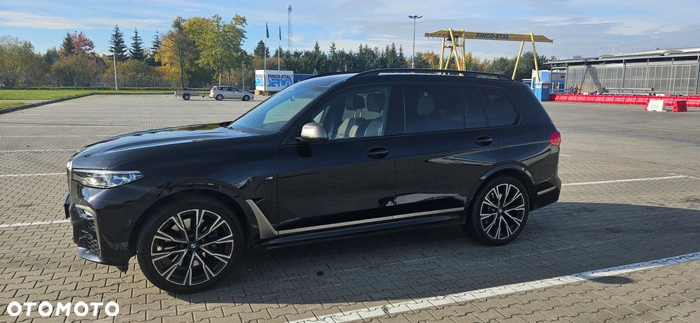BMW X7 M50d sport - 9