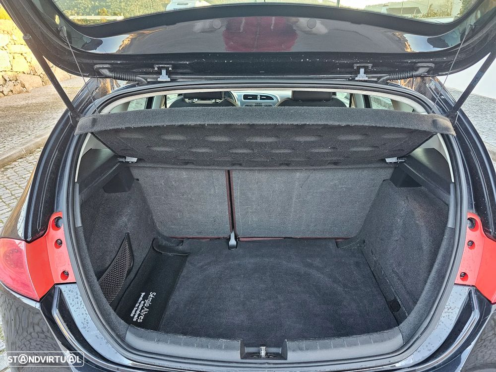 SEAT Leon 1.6 Sport - 19