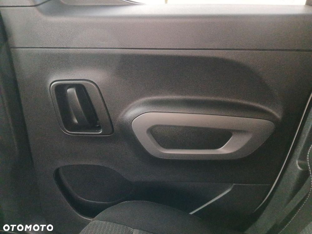 Toyota Proace City Verso 1.5 D-4D Business - 41