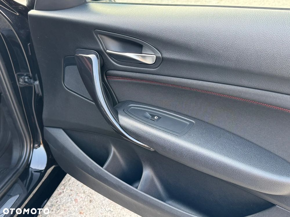 BMW Seria 1 116i Sport Line - 11