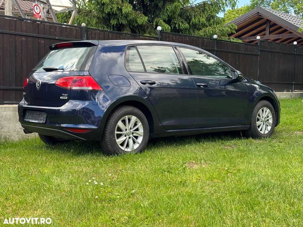 Volkswagen Golf - 27