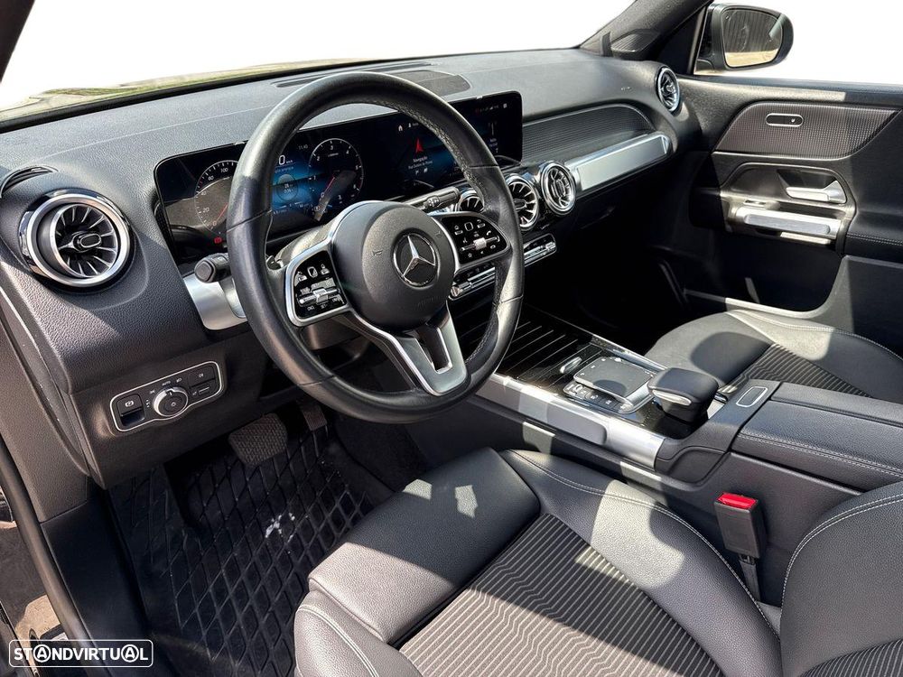 Mercedes-Benz GLB 180 d Progressive - 11