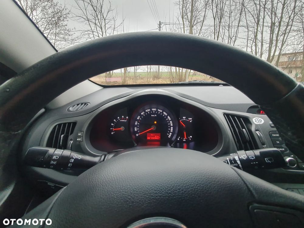 Kia Sportage 2.0 CRDI 2WD Vision - 13